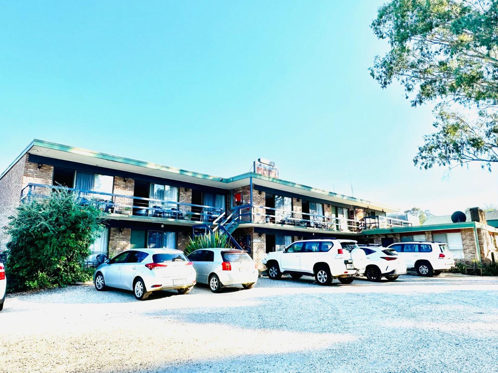 Eildon Lake Motel Екстер'єр фото